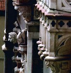 Doccione Busto di arpia urlante