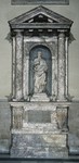 Edicola marmorea dell'Ammannati per il profeta Isaia di Ciuffagni