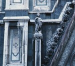 Statua Vergine annunciata pinnacolo sinistro Porta dei Cornacchini